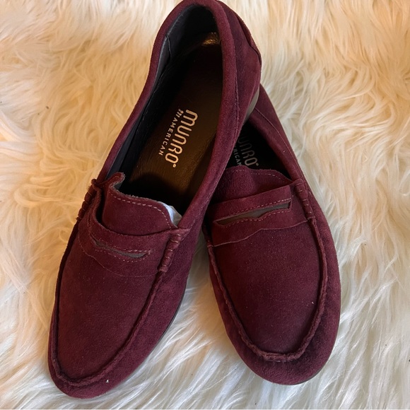 MUNRO AMERICAN - RAMIE Burgundy Suede Loafers Sz 9W - Picture 3 of 6